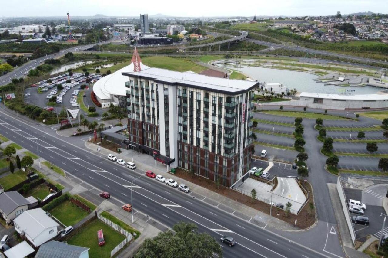 Ramada Suites By Wyndham Auckland Manukau Pacfic Centre Exterior foto