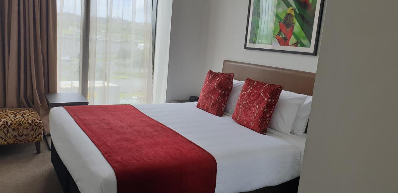 Ramada Suites By Wyndham Auckland Manukau Pacfic Centre Exterior foto